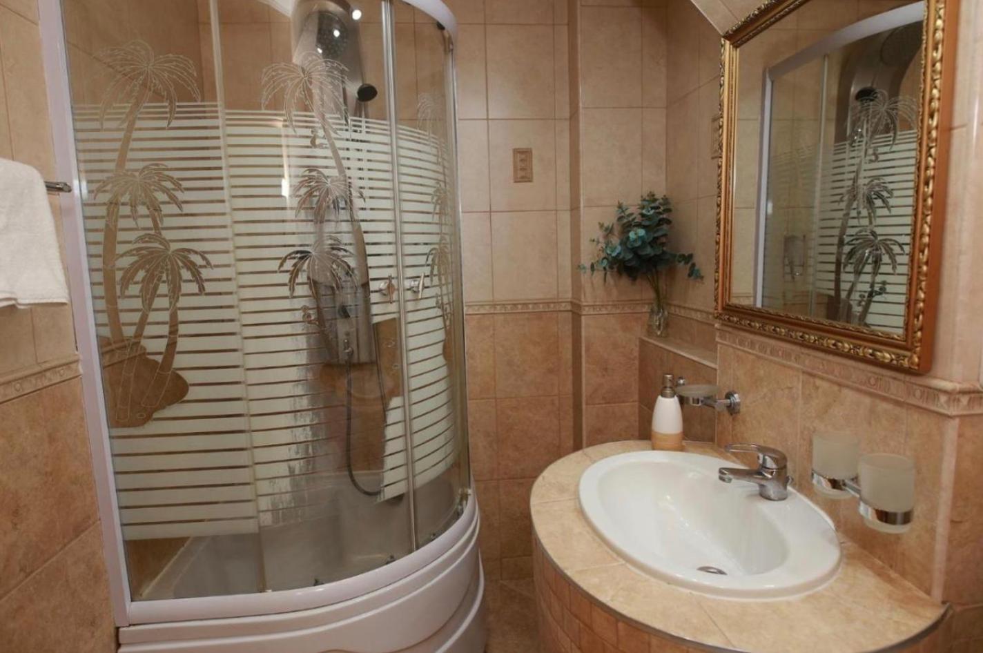 Hotel-Pensiunea Zefir Temešvár Exteriér fotografie