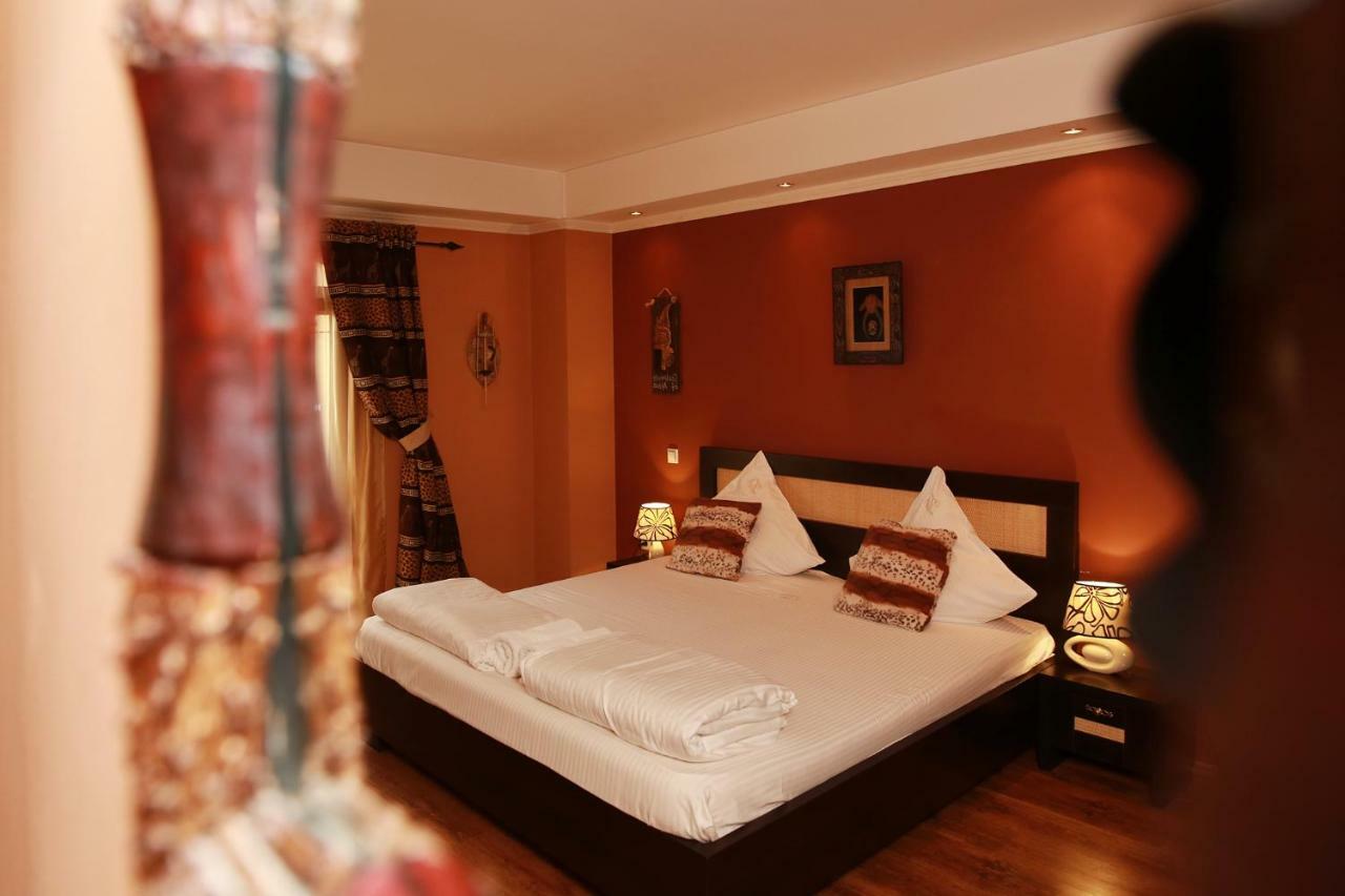 Hotel-Pensiunea Zefir Temešvár Exteriér fotografie